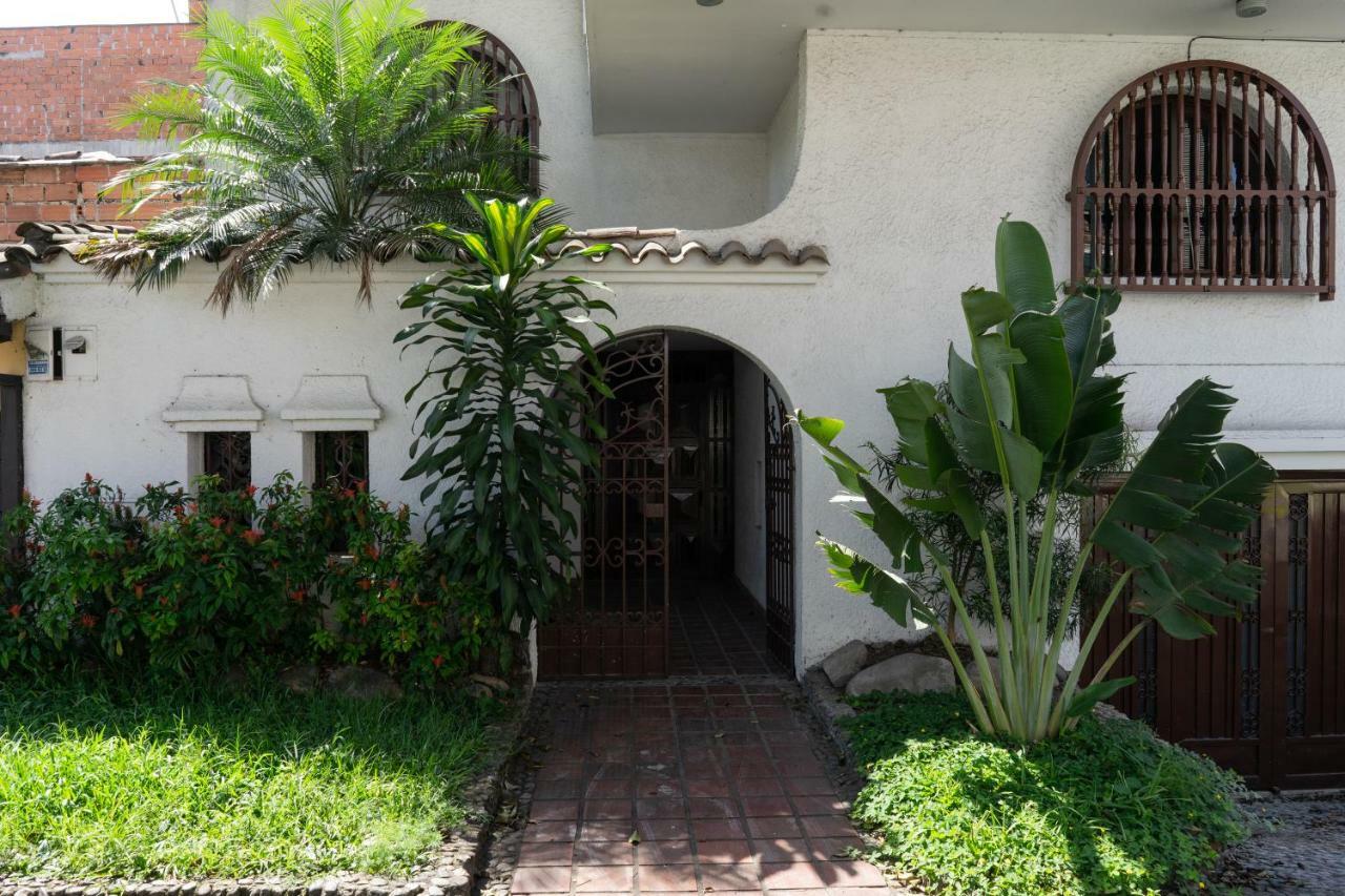 Oasis En El Corazon De Medellin, Laureles Apartment Ngoại thất bức ảnh